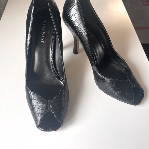 Women’s Nine West open toe heel shoes - Picture 1 of 6